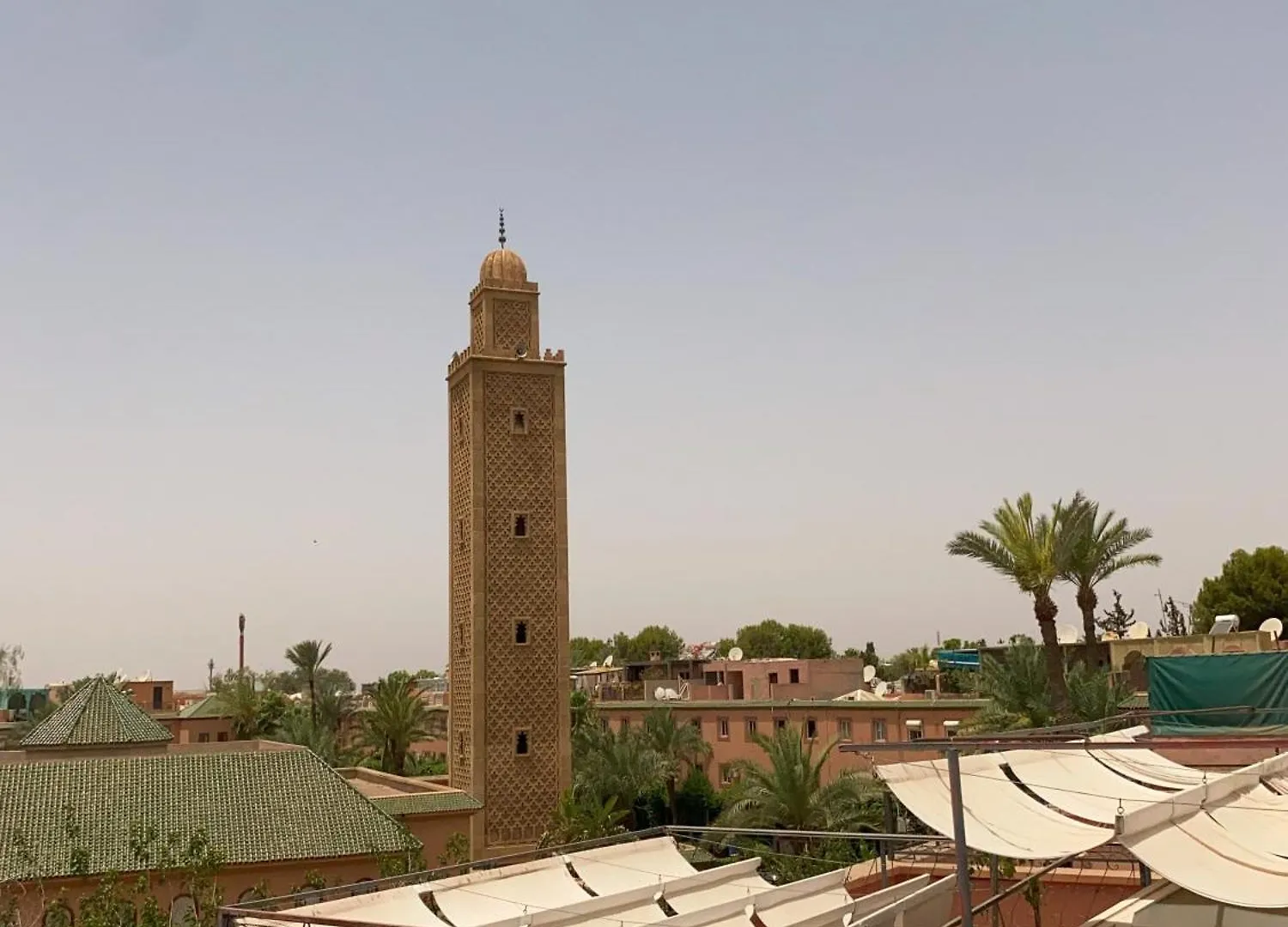 Hébergement de vacances Riad With Outdoor Swimming Pools Marrakesh